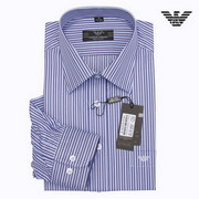 A number of new shirt， necktie